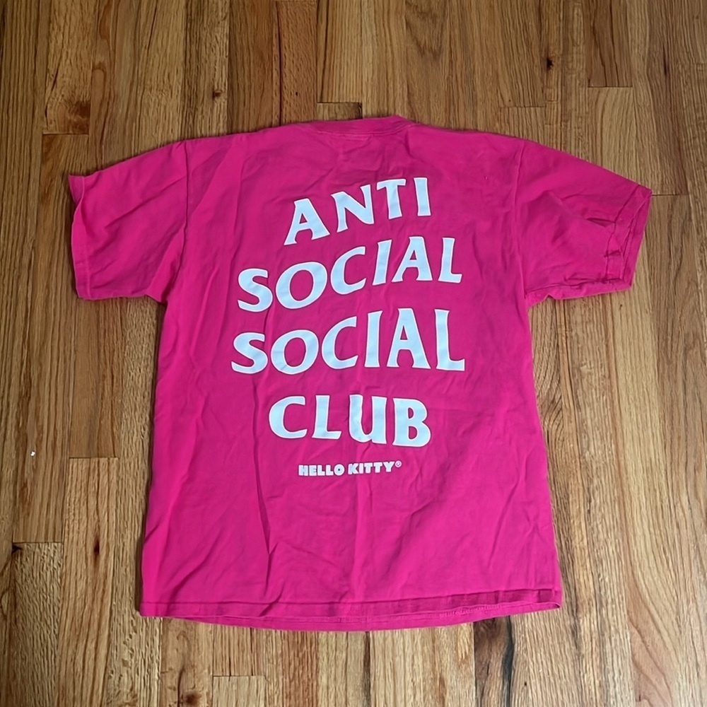 ANTI SOCIAL SOCIAL CLUB x HELLO KITTY tshirt size XS - Picture 1 of 3